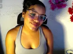 Amateur Free Live Porn of chleo_rosse