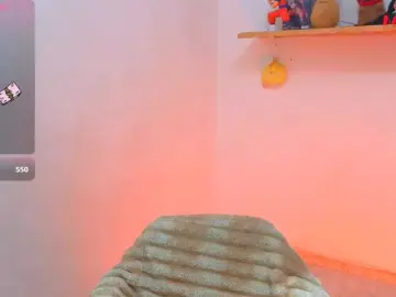 Bongacams Nude Webcam of sullyoonn