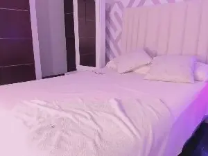 Cam4 Watch Live Sex Cams of Tayrasiny