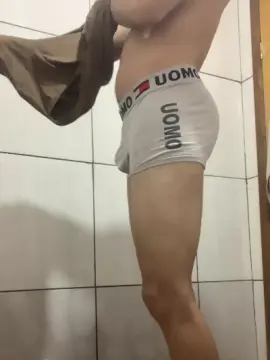 Cam4 Private Sex Chat of Discreto96_