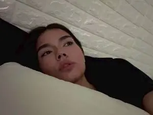 Cam4 Free Live Porn of GinnySweeten