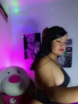 Ebonysummer_