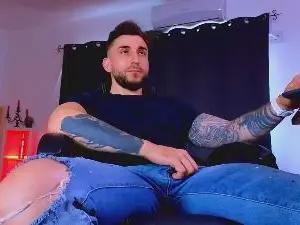 MightyAaronX