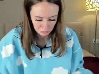 cutienaughtygirl