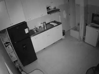 voyeurcam-jb-kitchen-1