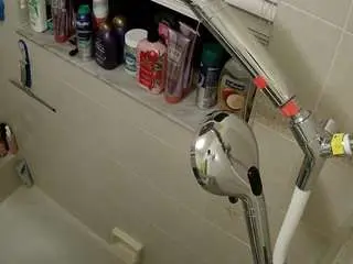 voyeurcam-charleys-bathroom