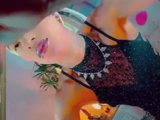 Camsoda Adult Webcams of isabellalatingirs