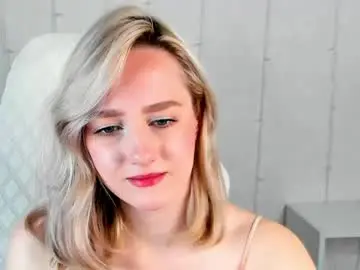 Chaturbate Adult Webcams of chloedeccker