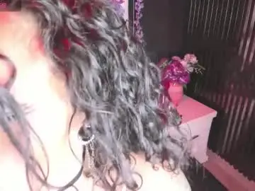 Chaturbate Sex Cam of fenix_lilith69