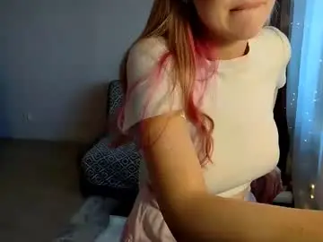 Chaturbate Live Sex Cam of luna_liss_