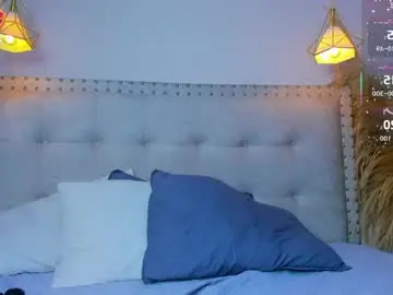 Chaturbate Nude Webcam of nicole_vega18