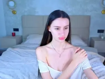 snow_whiteeex