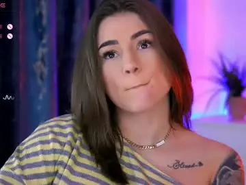 Chaturbate Live Sex Cam of aishasins