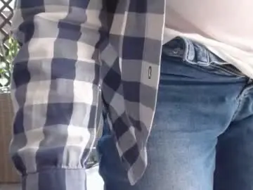 Chaturbate Free Porn Cam of georgiapeachgirl