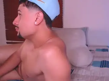 Chaturbate Free Live Porn of deivy_gram