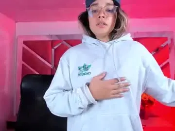 olivia_fox69