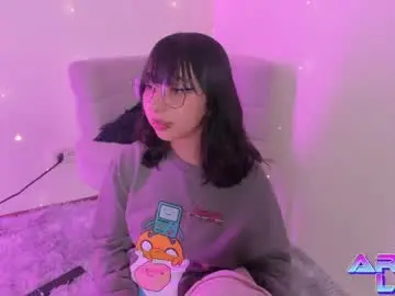 Chaturbate Nude Webcam of arya_line