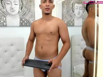 chris_arthus