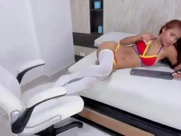Chaturbate Live Sex Cam of melanie_dusk