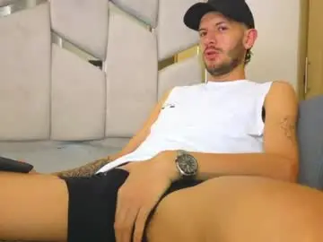Chaturbate Sex Cam of max_tayloor
