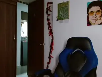 Chaturbate Adult Video Chat of alejo_hot23