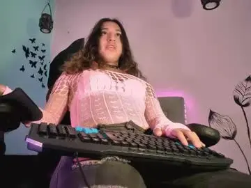 Chaturbate Live Sex Cam of mew_alix