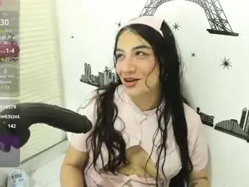 violett_collinss