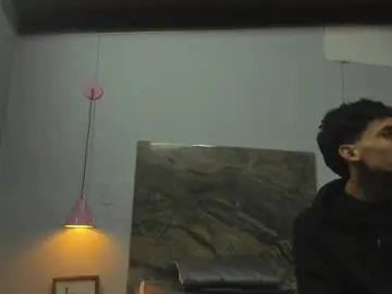 Chaturbate Sex Cam of strikeandsweet