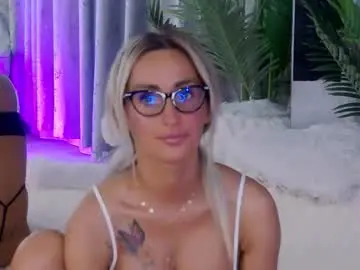 Chaturbate Sex Cam of isabelleethan