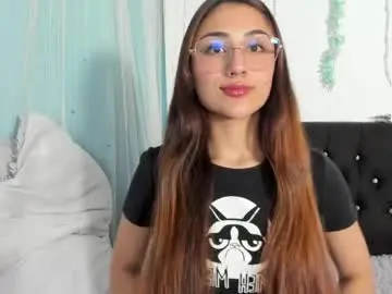 Chaturbate Best live sex cam show of liah_star
