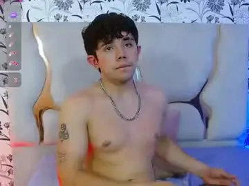 axelnoir_tay