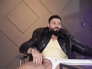 Chaturbate Best live sex cam show of glennmasters