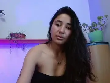 nahomy_rain