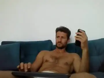 chrisaron