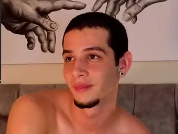 Chaturbate Nude Webcam of isaacblaze_