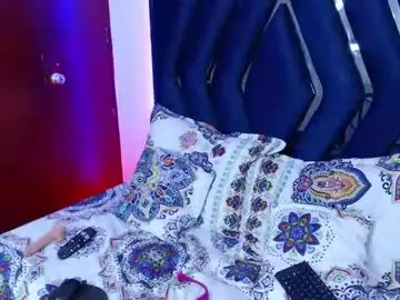 Chaturbate Watch Live Sex Cams of emmi_rousse