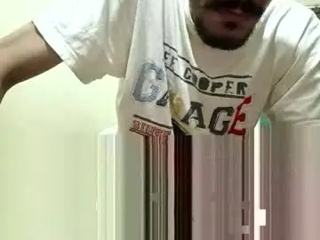 Chaturbate Live Sex Cam of ezz_3zoo1