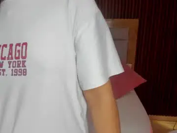 Chaturbate Adult Webcam of rossie_lanie_