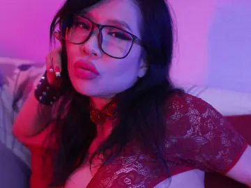 nikkisweetie