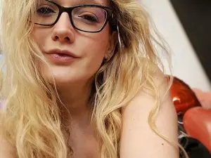 Myfreecams Best Webcam of MonicMoon18