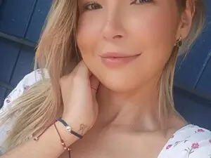 Myfreecams Adult Video Chat of CarolineQueen