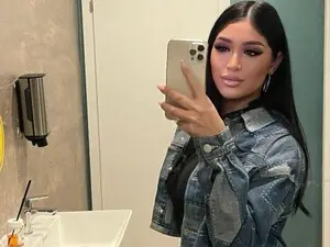 Kira_Krush