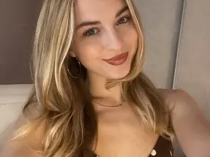 Myfreecams Live Sex Cam of AlienGirl