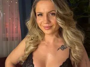 AdelineCarter