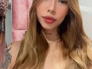 Kriss_Luna