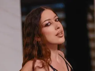 Streamate Best Webcam of AlaraMyst