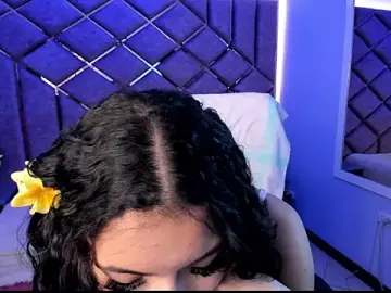 Poly_Sasha_