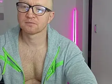 Stripchat Best Webcam of kevintyler69