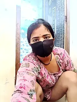 Stripchat Adult Webcam of Cute-Bandna