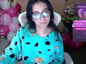 Maggie_Fox3